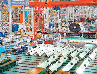 以技術(shù)開發(fā)為引擎，奮力推進(jìn)制造強(qiáng)國與網(wǎng)絡(luò)強(qiáng)國建設(shè)——銳財(cái)經(jīng)視角下的戰(zhàn)略路徑